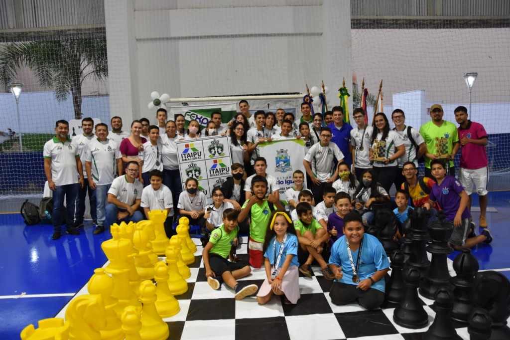 Etapa de Londrina do Circuito Sesc Paraná de Xadrez teve a participação de  154 enxadristas - FEXPAR - Federação de Xadrez do Paraná
